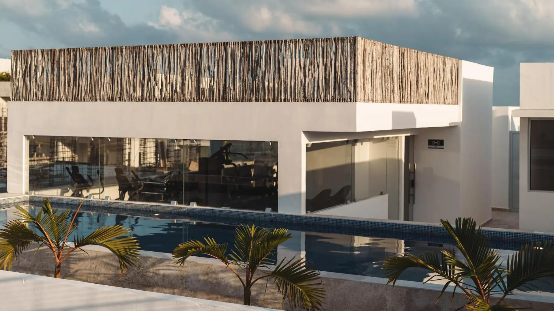 Zama Condo With Rooftop Pool, Gym, Coworking, Cinema トゥルム 0*,  メキシコ
